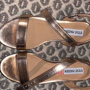 Steve maddens kids sandal